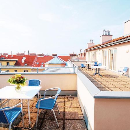 Act Apartments Виена Екстериор снимка